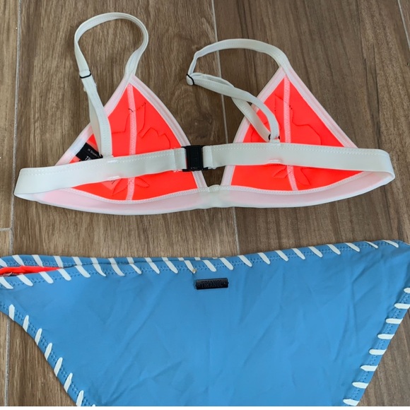 Triangl Floral Blue White Bikini XS and Small - Picture 4 of 6